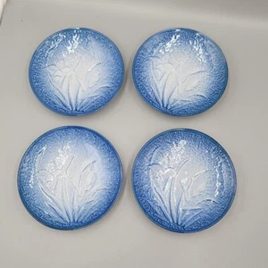 Juego de 4 platos en relieve flor de azafrán iris azul japonés Arita 4,25 pulgadas - Imagen 1 de 7