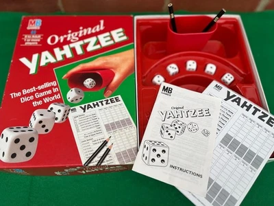 Vintage Yahtzee Original Dice Game MB Games 1997 100% Complete Christmas Fun!! - Image 1 of 2