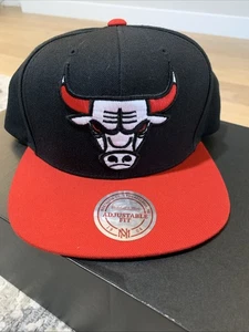 Chicago Bulls NBA Mitchell & Ness Hat Snapback Cap Men Michael Jordan - Picture 1 of 6