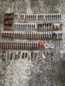 101-teiliges gemischtes Make-up Covergirl schwarz Radiance L’Oreal Maybelline ALLES NEU - Bild 1 von 1