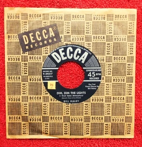 BILL HALEY AND HIS COMETS   DIM DIM THE LIGHTS    1955 45 & FACTORY SLEEVE - Foto 1 di 1