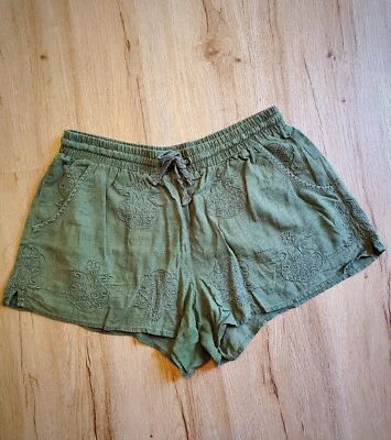 Pantalones Cortos de Playa Anthropologie Sirena Verde Lino Bordados Talla Mediana Foto 1 de 4