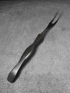 CUTCO 26 Chefs Fork Carving Serving Turning 10.5in Brown Handle Made In USA - Picture 1 of 4