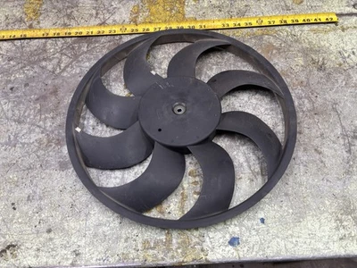 12-18 2 Door FIAT 500 Radiator Cooling Fan Blade - Image 1 of 4