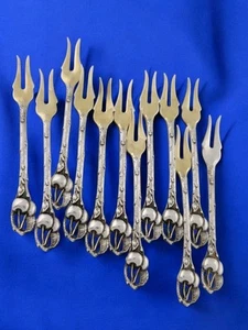 12 Sterling Silber Kirschgabeln mit figürlichem Zweig Blatt & Kirschen ästhetisch - Bild 1 von 6