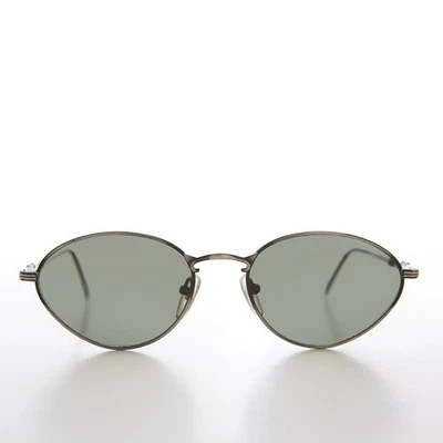 Simple Oval Minimal Vintage Sunglasses - Torres - Image 1 of 4