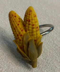 SET OF 8 CORN ON THE COB MAPKIN RINGS - Picture 1 of 3