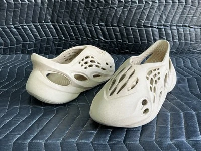 Adidas Yeezy Foam Runner Men Stone Taupe Size 7 - Image 1 of 4