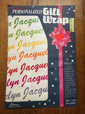Envoltório de presente personalizado You Name It JACQUELINE -1 folha de papel de embrulho 20” x 28” - Imagem 1 de 3
