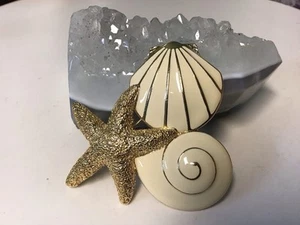 Trifari Brooch - Picture 1 of 4