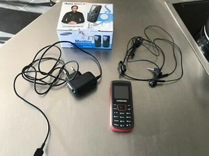 Samsung E1100 Dual Band Cell Phone - Afbeelding 1 van 7