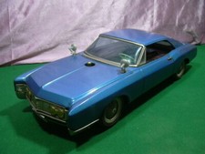 TIN TOY LATTA '60 's ASAKUSA JAPAN B/O BUICK RIVIERA HARD TOP BIG SIZE...