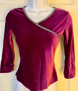 GK PURPLE VELVET LADIES SMALL SILVER FOIL TRIM SKATE DANCE CASUAL CROP TOP Sz S - Picture 1 of 7