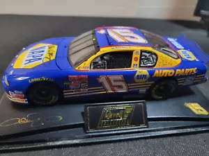 MICHAEL WALTRIP AUTOGRAPHED DIE CAST 2001 REVELL DAYTONA 500 RACE WINNER - Picture 1 of 13