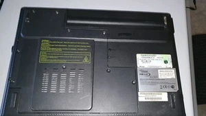Fujitsu Amilo M6453G 2x512GB Ram ohne HDD inkl. Caddy, WLAN Karte & CPU 14,1" - Bild 1 von 4