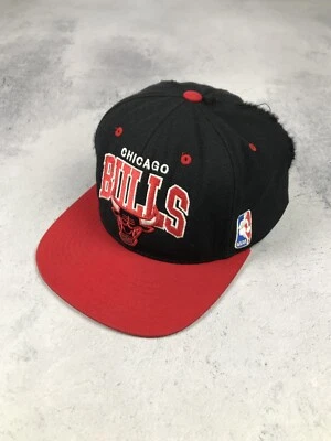 Chicago Bulls Mitchell & NessWool Hat Cap Snap Back Red Black Vintage Jordan - Bild 1 von 4