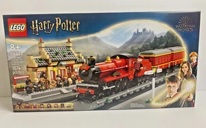 LEGO Harry Potter Hogwarts Express & Hogsmeade Station 76423 - 1074 Pieces - Picture 1 of 15
