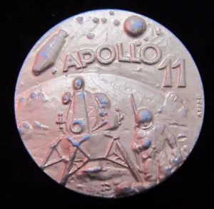APOLLO 11 Medallion Paperweight First Men on the Moon 1969 ornate 2x sided - Picture 1 of 9