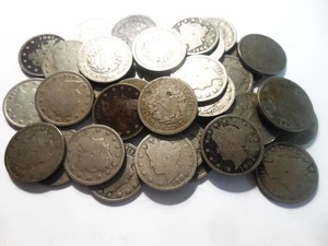 1 Roll of Liberty V Nickels (40) Coins in G condition (+ or -) - Picture 1 of 3
