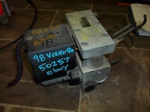 92 93 94 95 96 97 VOLVO 960 * 92-95 940 ANTI-LOCK BRAKE PART PUMP ASSEMBLY ABS - Picture 1 of 4