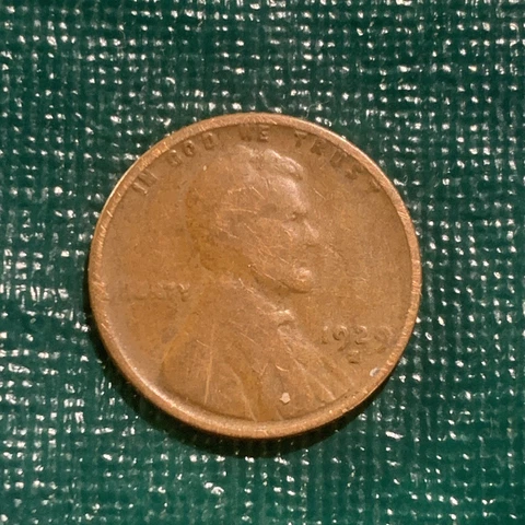 1929S DDO Lincoln Wheat Penny 1 cent. The S is double die. Rated very fine Cover