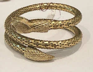VINTAGE EARLY SIGNED GOLD MESH SNAKE WRAP BRACELET - Picture 1 of 7