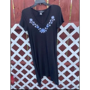 Karen Kane Floral Embroidered Dress Size Small - Picture 1 of 2