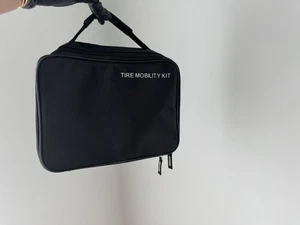 Hundai/kia tire mobility kit 52932-D4010 W Carrying Case - Picture 1 of 3