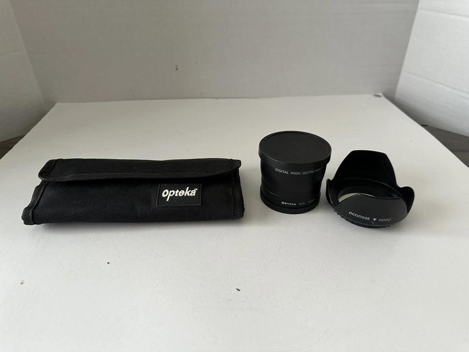 Opteka 55mm 5-Piece Filter Kit (UV, CPL, FLD, ND4, 10x Macro) and Opteka G15 - Image 1 of 4