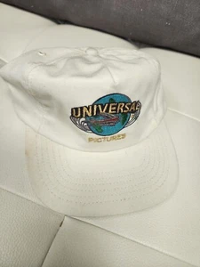 De Colección Universal Imágenes Correa Ajustable Sombrero Estudio de Película Logo Tostado Blanco Gorra - Imagen 1 de 5