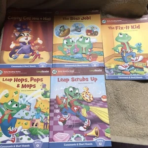 Leap Frog Leap Reader Early Reading Series Short Vowels Lot Of 5 Softcover Books - Picture 1 of 7