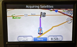 Garmin Nuvi 265 W GPS Navigation System Case Car Charger TESTED WORKING bundle - Picture 1 of 9