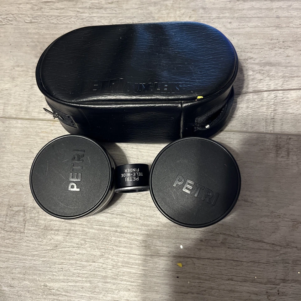 Juego de 3 teleobjetivos PETRI AUX, gran angular, teleobjetivo amplio con estuche  Foto 1 de 4