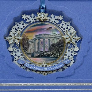 2009 The White House Historical Association Christmas Ornament - Picture 1 of 3
