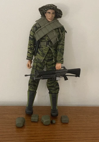 12” Ultimate Soldier ? Vietnam US Army Long range recon patrol US Army figurine Cover