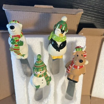 Avon Bernard the Polar Bear and Friends 2009 4 esparcidores de queso ¡Juego nuevo en caja! Foto 1 de 4