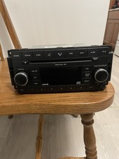 OEM 04-10 Jeep Grand Cherokee Liberty AM FM Radio Receiver Single Disc CD Player