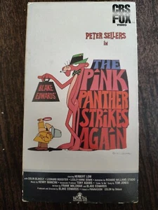The Pink Panther Strikes Again [VHS] [VHS Tape] Peter Sellers  - Picture 1 of 3