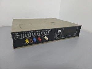 Voltímetro multifunción Datron 1041 DEFECTUOSO - Imagen 1 de 12