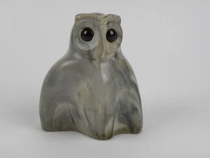 Vintage pietra ollare intagliata gufo un lupo scultura originale Canada 3 1/2" - Foto 1 di 8