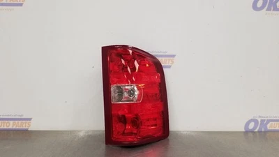 13 MONTAJE LUZ TRASERA CHEVY SILVERADO 2500 PASAJERO DERECHO Foto 1 de 4