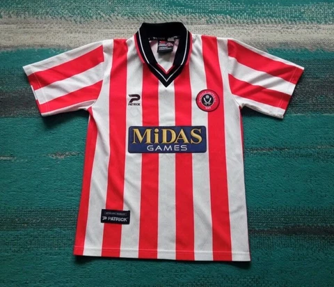 Sheffield United Home football shirt 2000 - 2002 Patrick Adults S Small 34/36" Cover