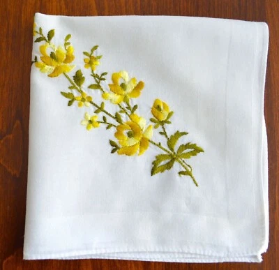 VINTAGE HANKY BORDADO ROSAS AMARELAS EM HASTE VERDE OLIVA NOVO EXCELENTE - Imagem 1 de 3