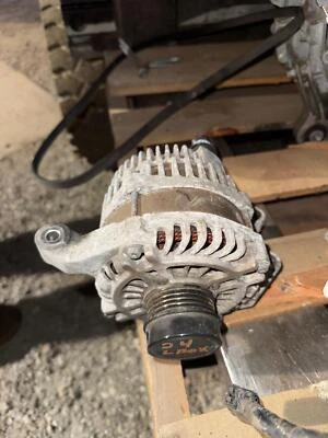 Conjunto de alternador Ford Fusion 2013-2020 2,5/2,0 turbo 150 amperios sin salida 110 V Foto 1 de 2