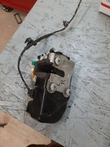 2006-2010 Dodge Charger REAR Left Driver Door Lock Latch Actuator OEM - Picture 1 of 2