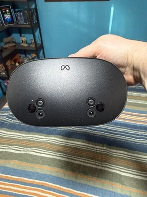 Meta Quest 3S Xbox Edition - Image 1 of 4