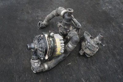 Auxiliary Water Pump Assembly OEM 2535010920 Mercedes S-class S560 W222 2018-20 - Image 1 of 4