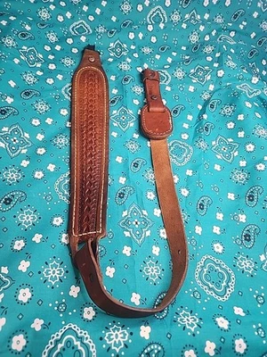 VINTAGE HUNTER WHITE STITCHED TOOLED SUEDE BACKED LEATHER RIFLE SLING W SWIVELS  - Image 1 of 4