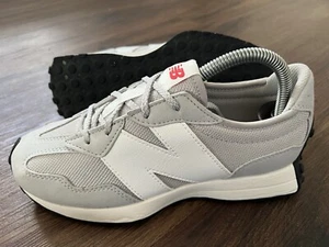 New Balance 327 Mujer Gimnasio Correr Entrenadores, Gris/Blanco - Talla 5 - Imagen 1 de 12