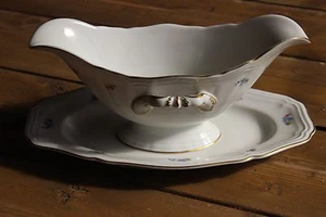 Vintage WWII Rosenthal Gravy Boat US ZONE Bahnhaf Selb Germany Chippendale - Picture 1 of 6